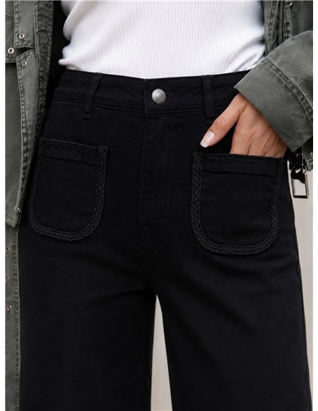 Calça jeans de perna larga com bolsos trançados
