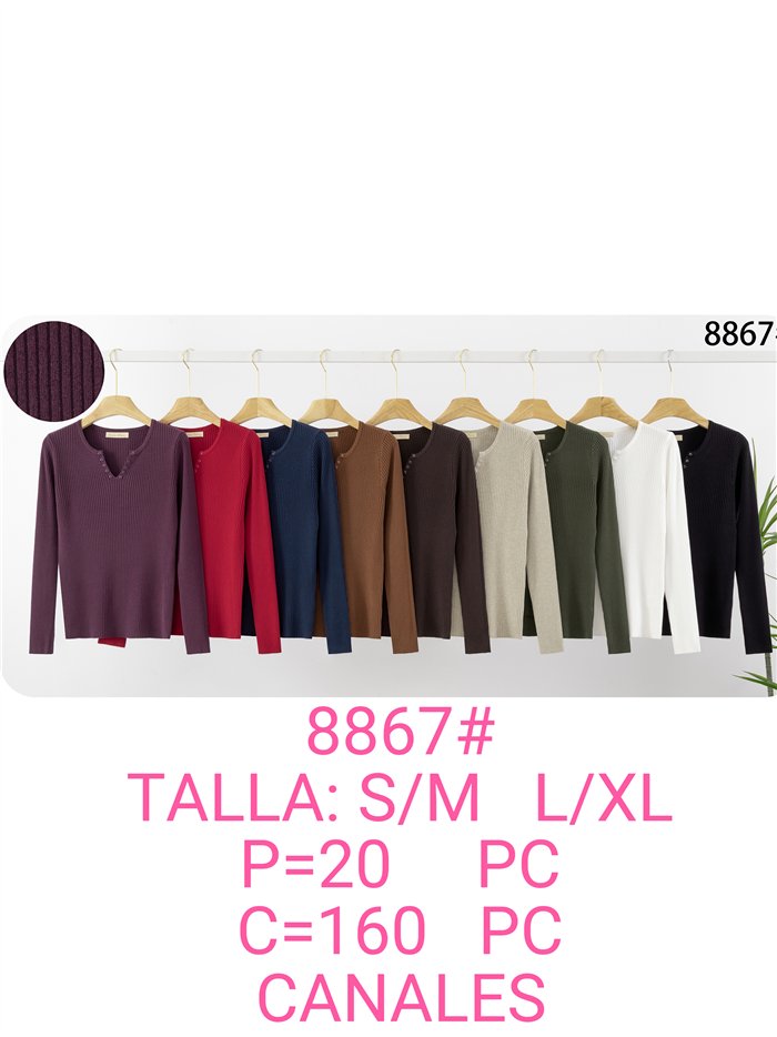 Pull côtelé avec boutons au col