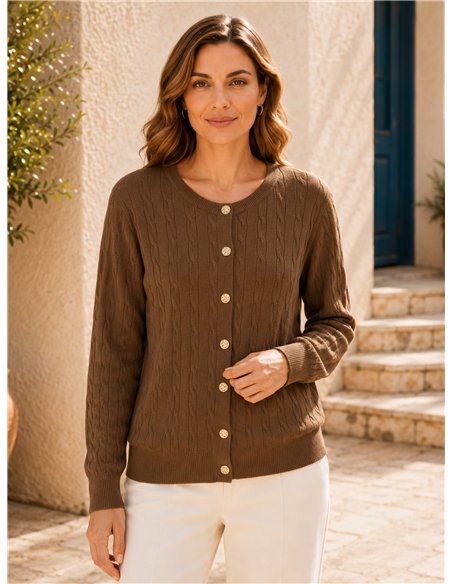 Zopfstrickjacke mit Knöpfen
