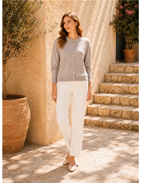 Veste en maille à col rond et boutons dorés