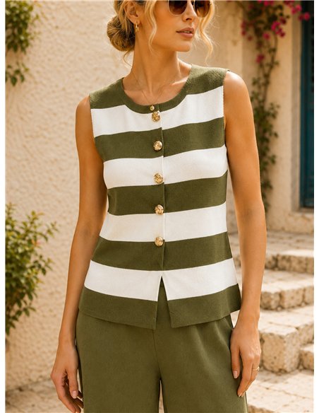 Conjunto chaleco de punto rayas y pantalón wide leg