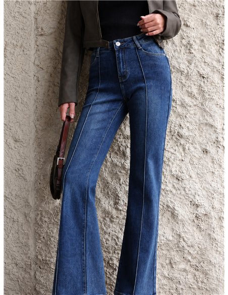 Jeans flare costura frontal