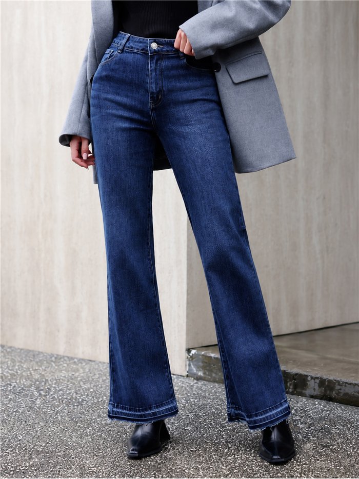 Jeans flare bajo desflecado