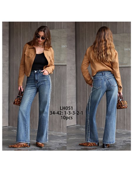 Weit geschnittene Jeans mit Fransenbesatz