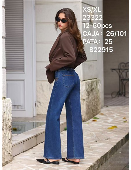 Jeans wide leg cintura bordada con tachas