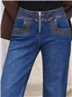 Jeans wide leg cintura bordada con tachas