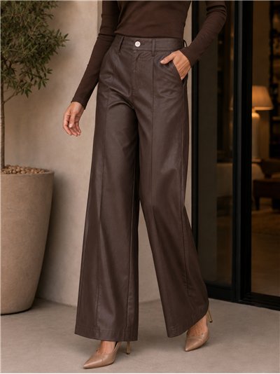 Pantalón wide leg efecto piel