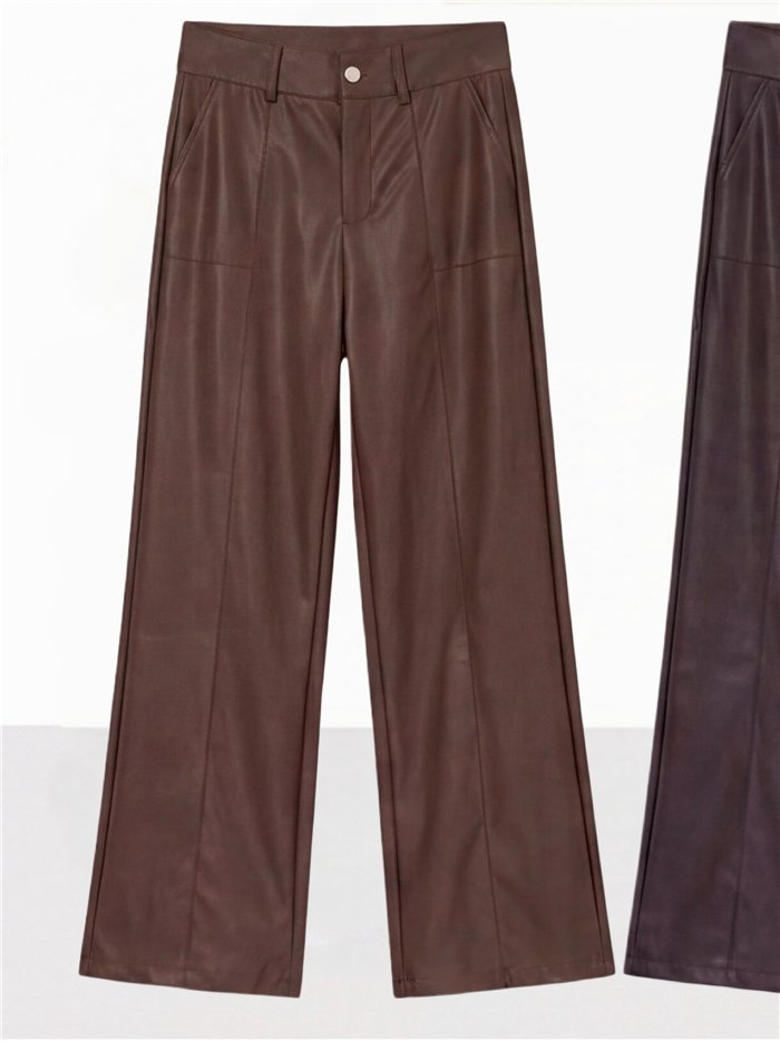 Pantalón wide leg efecto piel