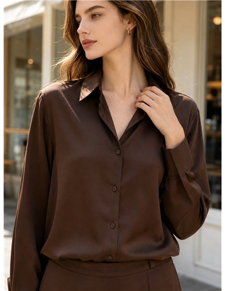 Camisa satinada fluida