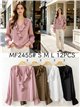 Blusa satinada con volante frontal