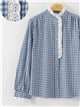 Camisa vichy con puntilla