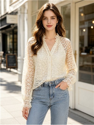 Blusa encaje floral con volante