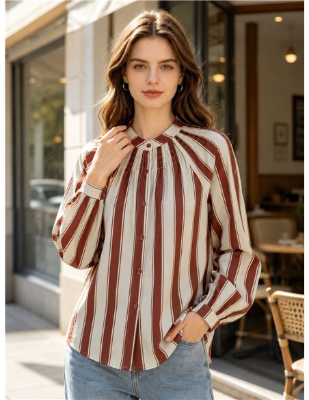 Blusa rayas cuello mao con frunces