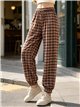 Pantalón jogger cuadros con cordón