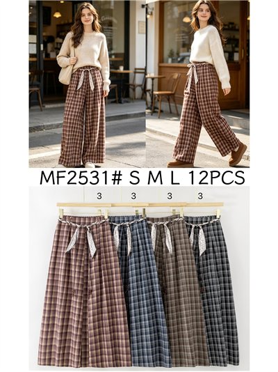 Pantalón wide leg cuadros con cinturón 2