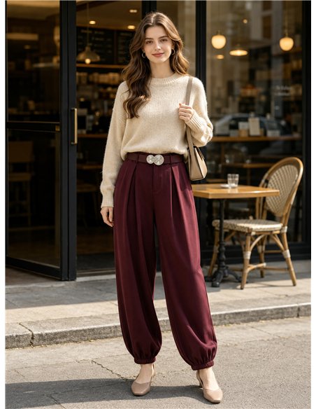 Pantalón jogger con cinturón joya