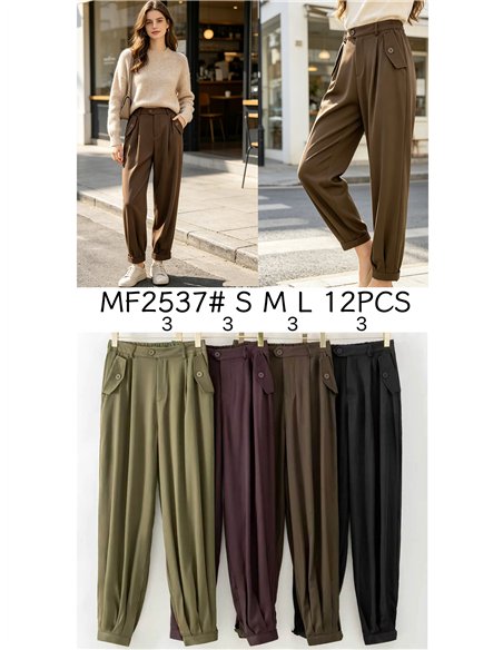 Pantalón jogger detalle solapa