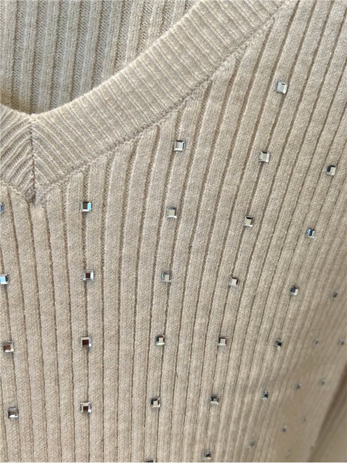 Jersey cuello pico strass