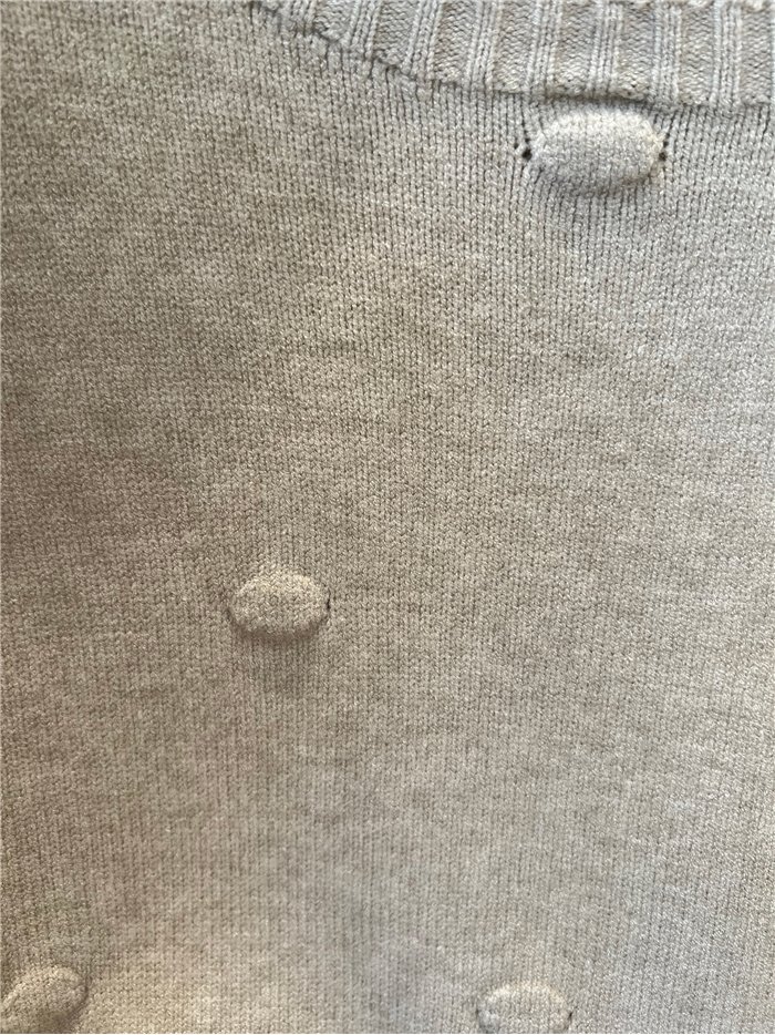 Jersey puntos lunares en relieve