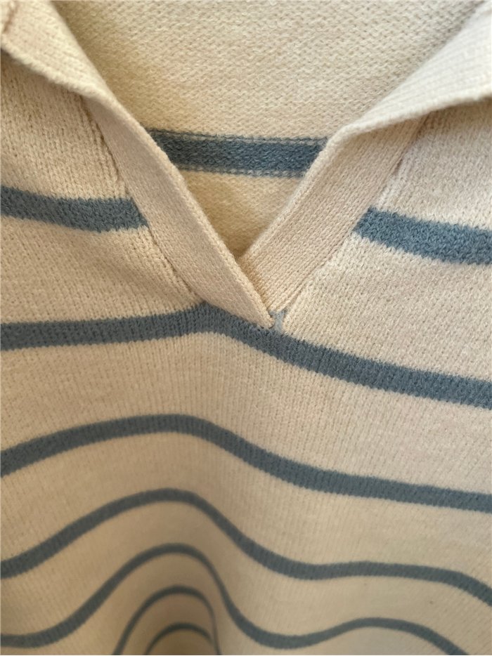 Jersey punto fino cuello pico