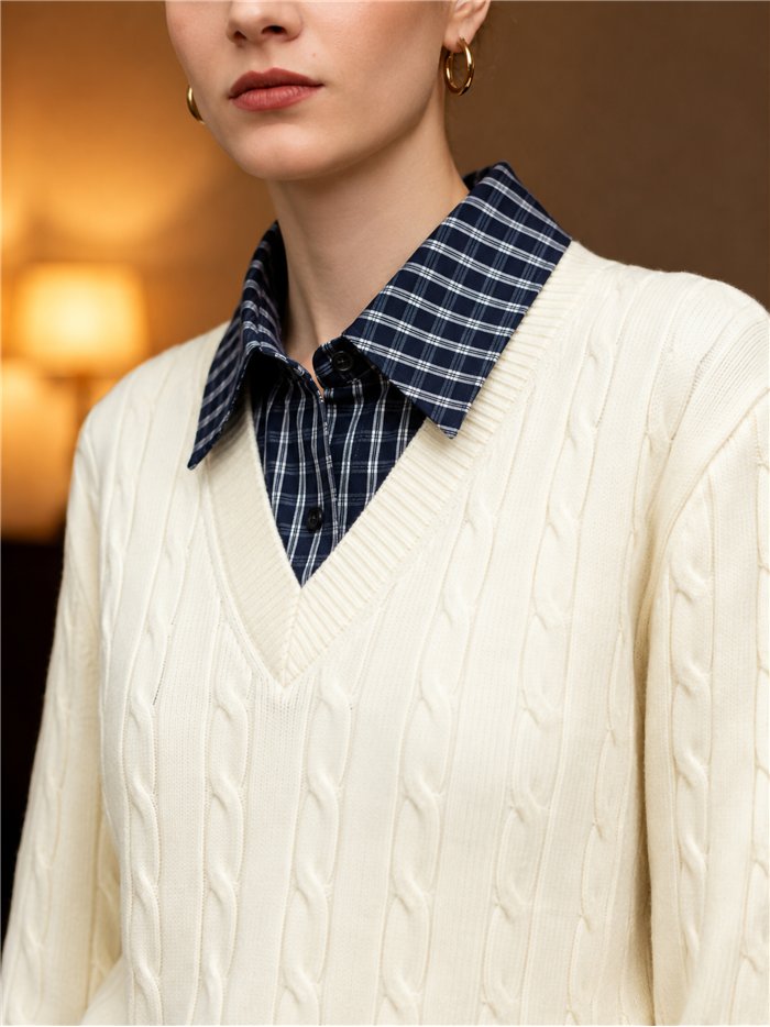 Jersey punto fino cuello pico