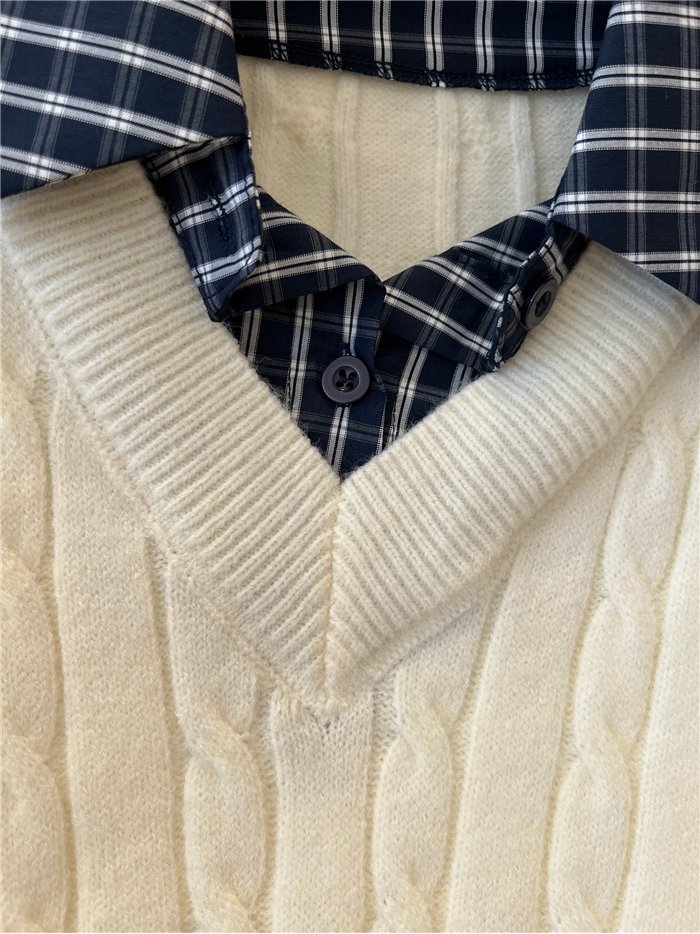 Jersey punto fino cuello pico