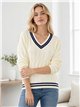 Pull oversize à col en V en maille torsadée avec détails contrastés