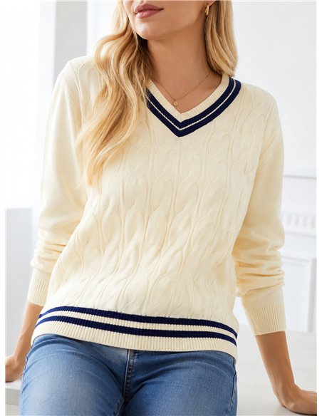 Übergroßer Zopfstrickpullover mit V-Ausschnitt und kontrastierenden Details