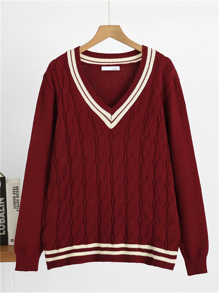 Übergroßer Zopfstrickpullover mit V-Ausschnitt und kontrastierenden Details