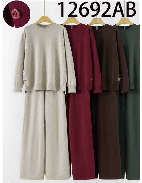 Conjunto jersey botones laterales y pantalón