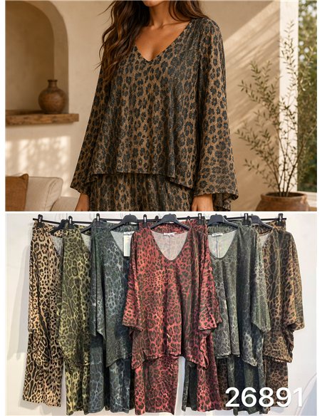 Completo composto da camicetta lunga con stampa animalier e glitter e pantaloni
