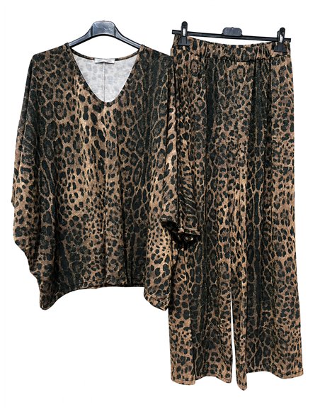 Completo composto da camicetta lunga con stampa animalier e glitter e pantaloni