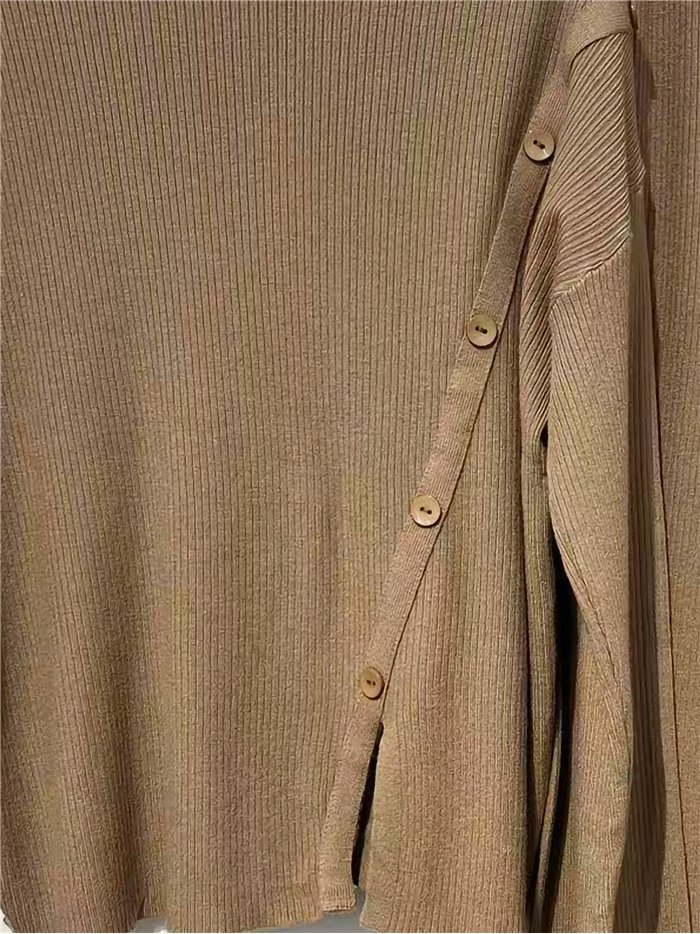 Conjunto jersey amplio botones laterales y pantalón