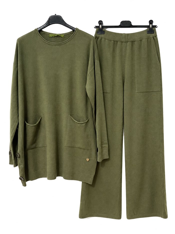 Conjunto jersey amplio punto con bolsillos y pantalón