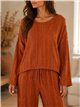 Set aus locker sitzender, strukturierter Bluse und Hose in Übergröße