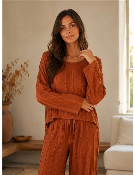 Set aus locker sitzender, strukturierter Bluse und Hose in Übergröße