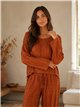 Set aus locker sitzender, strukturierter Bluse und Hose in Übergröße
