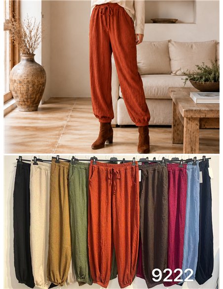 Pantalón jogger textura relieve