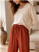 Pantalón jogger textura relieve