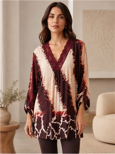 Blusa estampada encaje talla grande