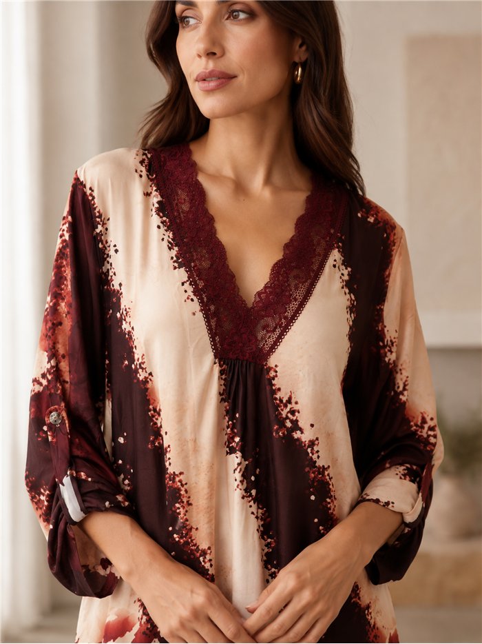 Blusa estampada encaje talla grande
