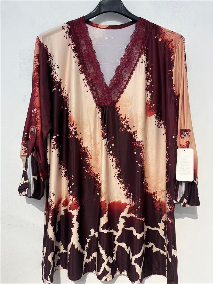Blusa estampada encaje talla grande