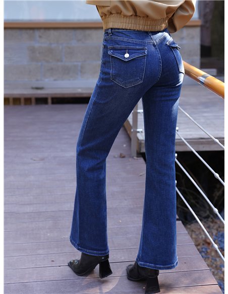 Jeans flare costura frontal