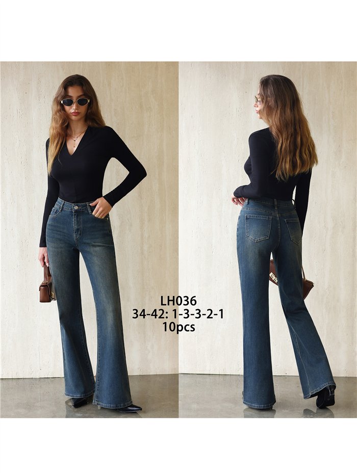 Jeans flare lavado azul