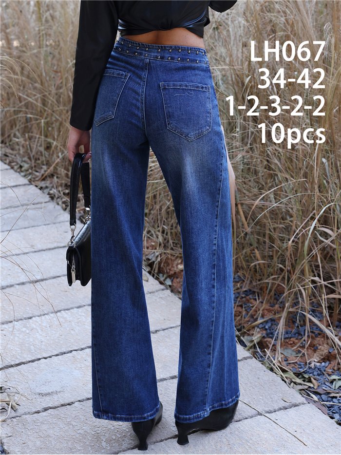 Jeans wide leg tachuelas en cintura