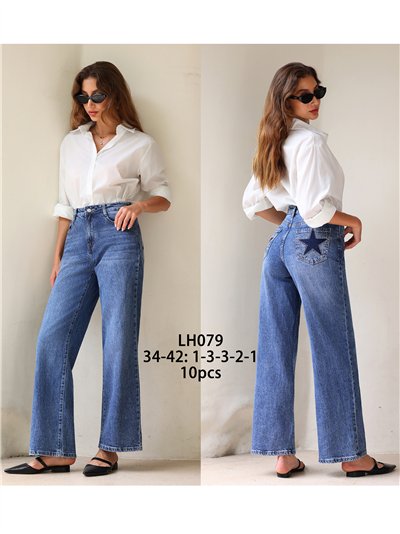 Jeans wide leg estrella trasera con strass 2