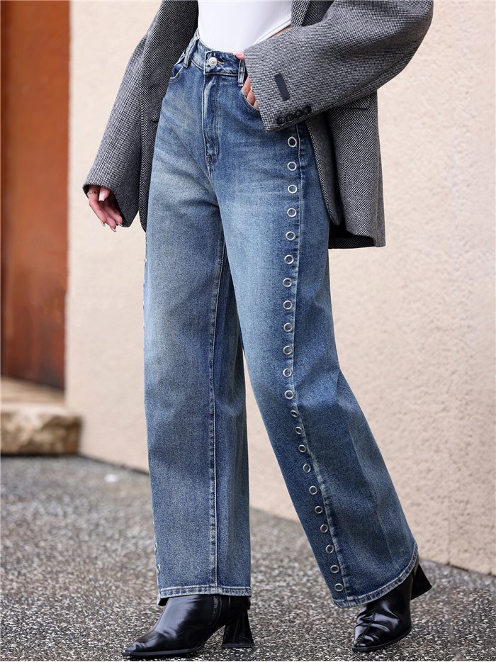 Jeans balloon lavado ojales