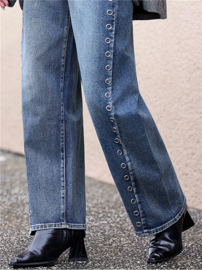 Jeans balloon lavado ojales