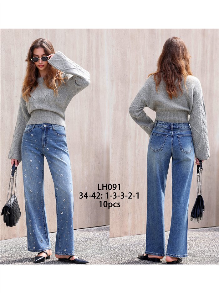 Jeans wide leg ojales decorativos