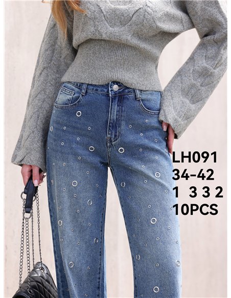 Jeans wide leg ojales decorativos